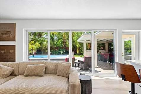 2041 NE 30th Street Fort Lauderdale FL 33306