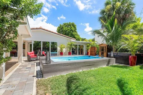 2041 NE 30th Street Fort Lauderdale FL 33306