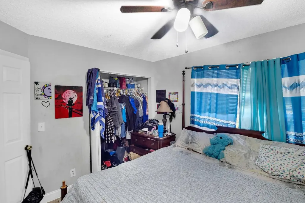 5372 Woodland Drive Delray Beach FL 33484
