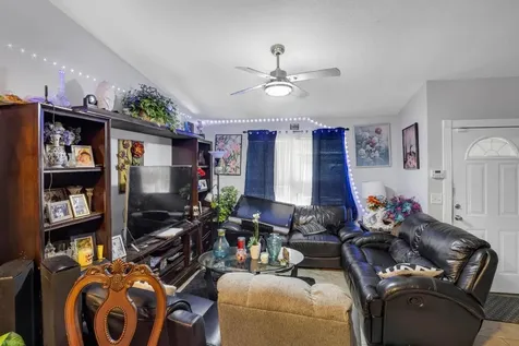 5372 Woodland Drive Delray Beach FL 33484
