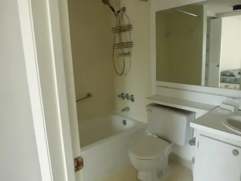 121 Lake Pine Circle Greenacres FL 33463