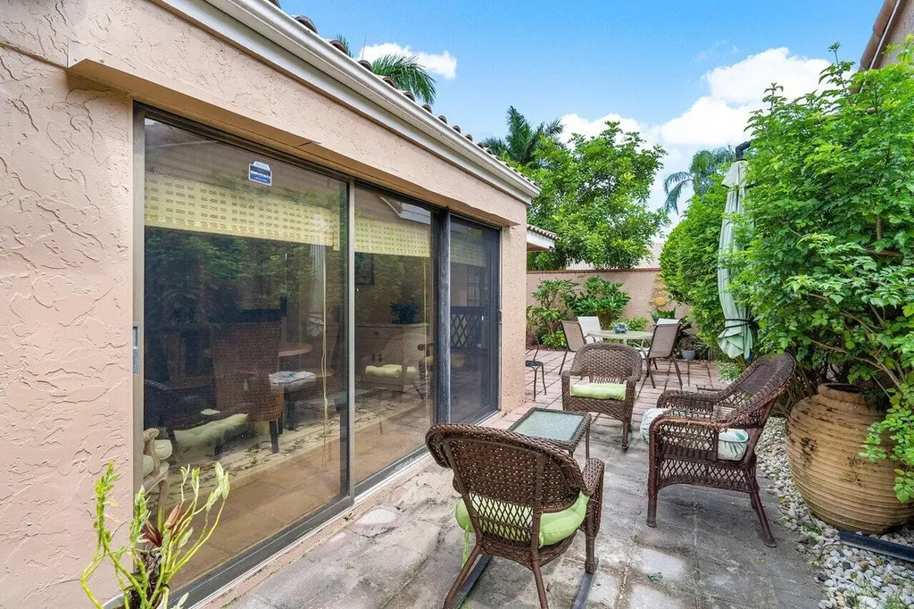 11094 Applegate Lane Boynton Beach FL 33437