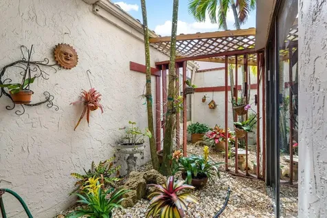 11094 Applegate Lane Boynton Beach FL 33437