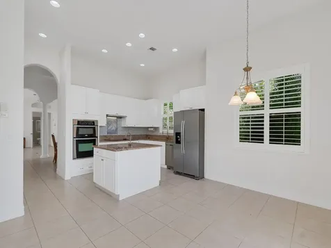 1208 Riverwind Circle Vero Beach FL 32967
