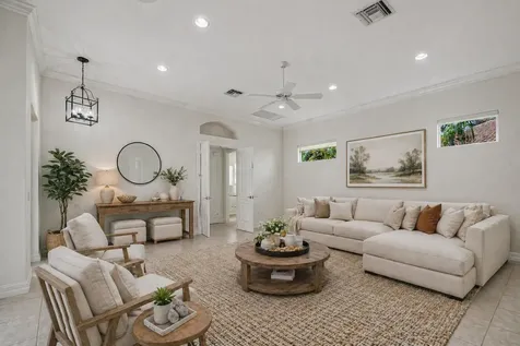 1208 Riverwind Circle Vero Beach FL 32967
