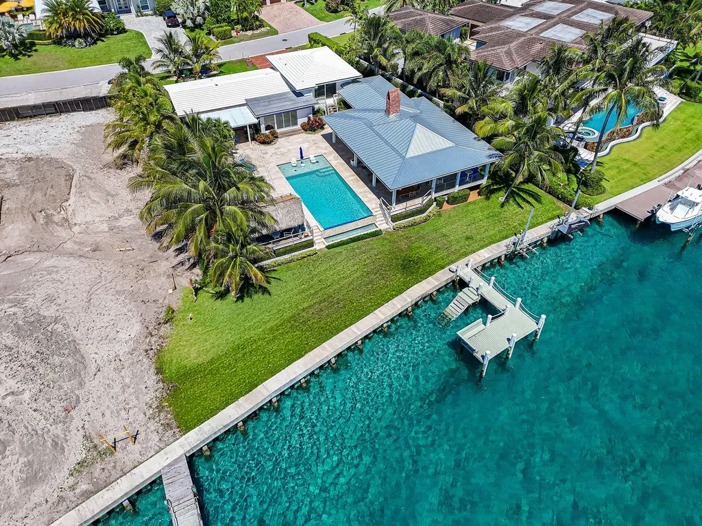 87 Lighthouse Drive Jupiter Inlet Colony FL 33469