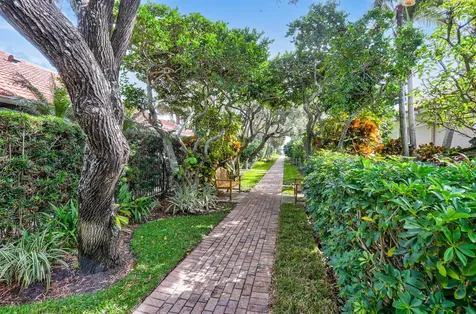 87 Lighthouse Drive Jupiter Inlet Colony FL 33469