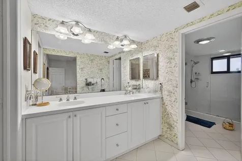 16942 Waterbend Drive Jupiter FL 33477