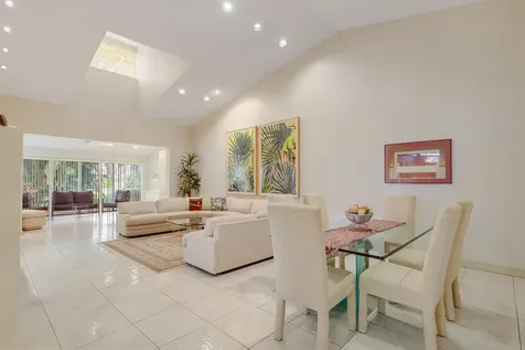 5482 San Marino Way Lake Worth FL 33467