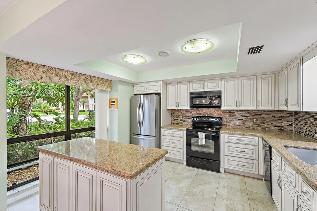 413 Brackenwood Lane S Palm Beach Gardens FL 33418