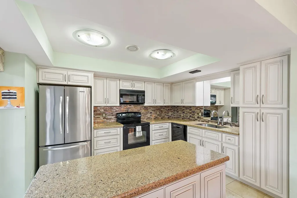 413 Brackenwood Lane S Palm Beach Gardens FL 33418