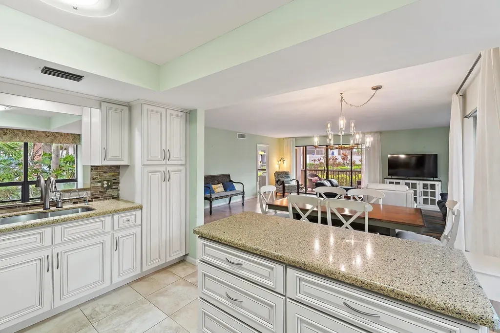 413 Brackenwood Lane S Palm Beach Gardens FL 33418