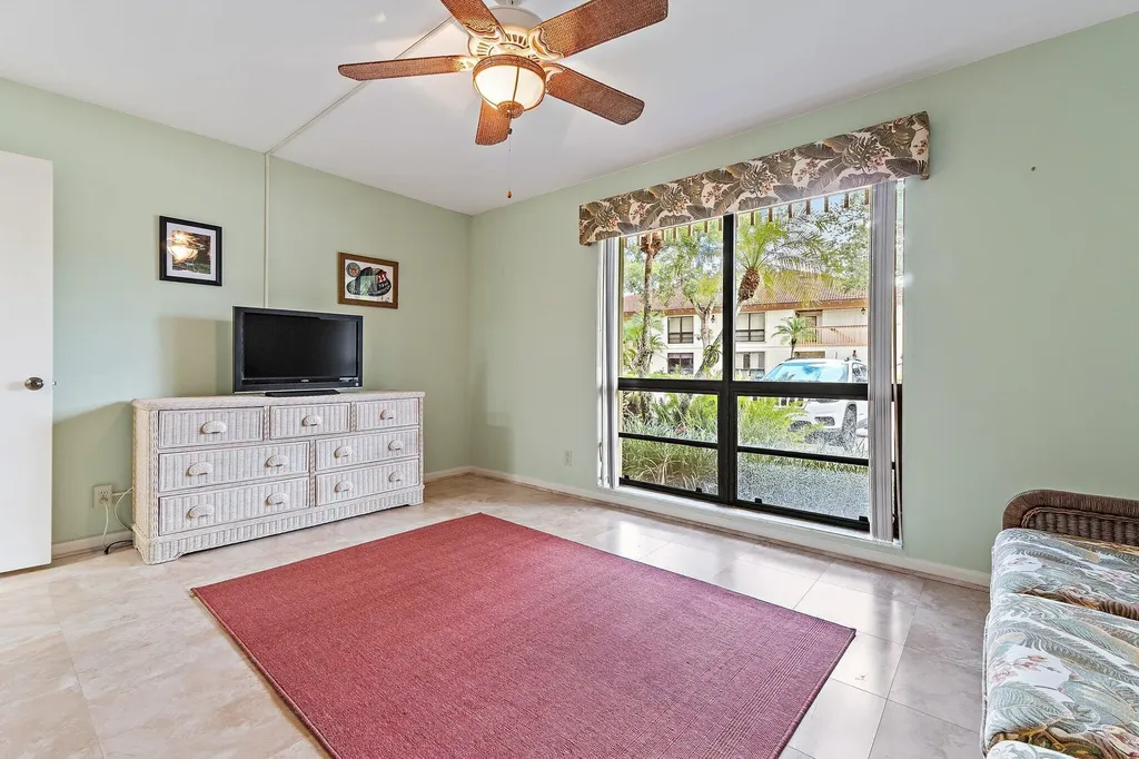 413 Brackenwood Lane S Palm Beach Gardens FL 33418