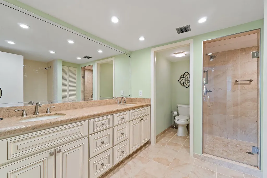 413 Brackenwood Lane S Palm Beach Gardens FL 33418