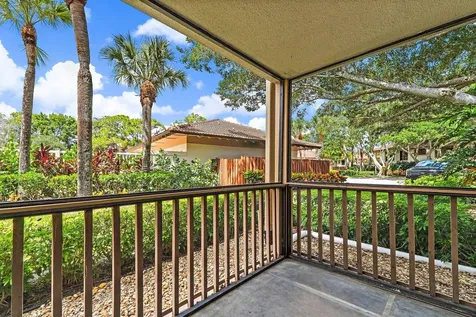 413 Brackenwood Lane S Palm Beach Gardens FL 33418