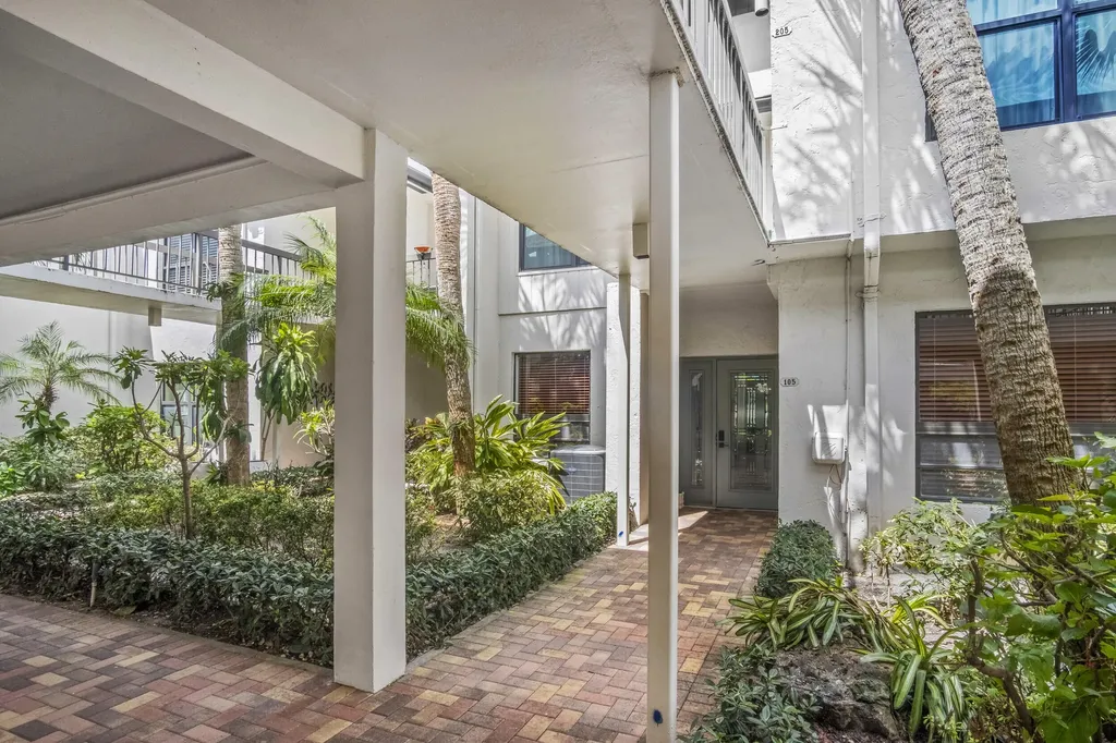 730 Greensward Court Delray Beach FL 33445