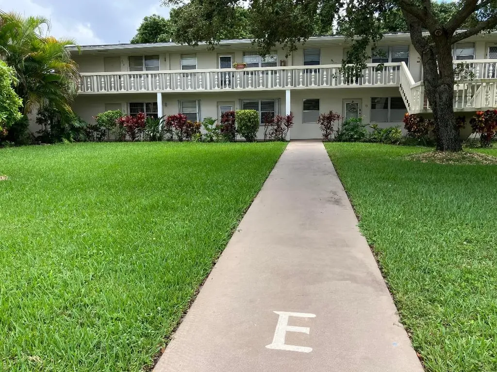 103 Prescott E Deerfield Beach FL 33442