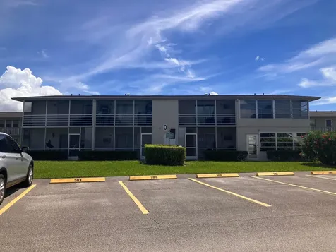 285 Northampton O West Palm Beach FL 33417