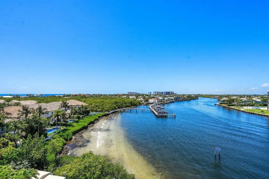 3912 S Ocean Boulevard Highland Beach FL 33487