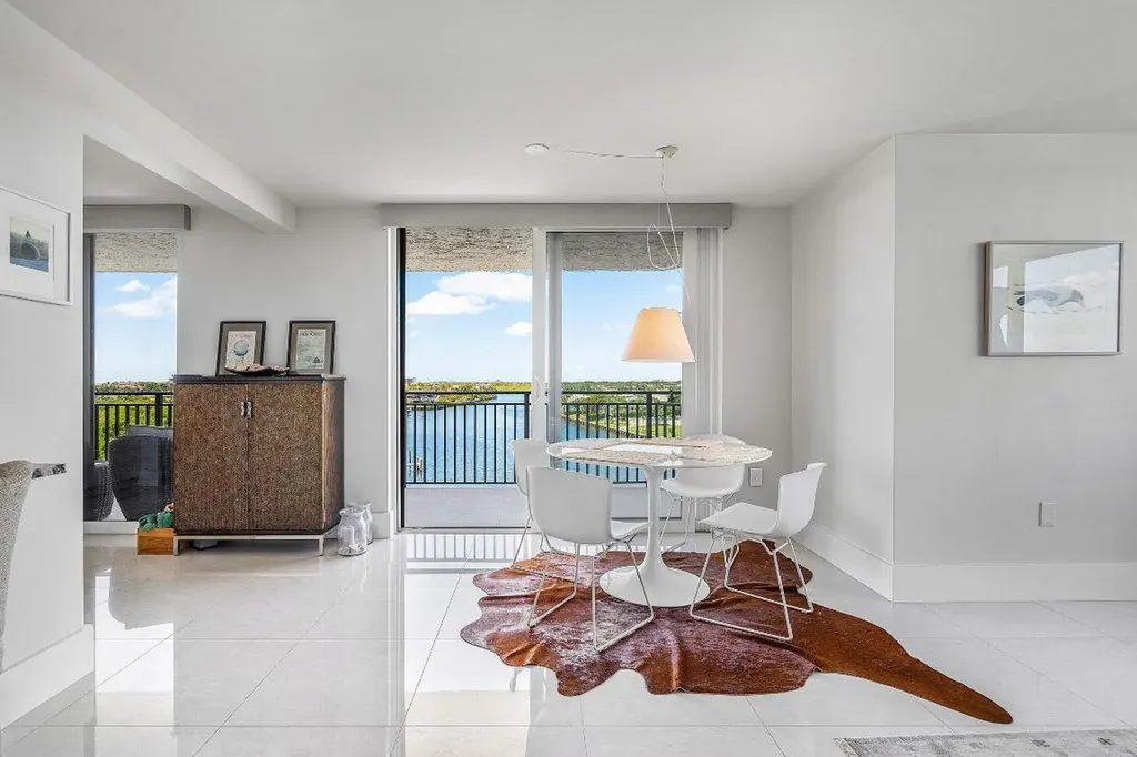 3912 S Ocean Boulevard Highland Beach FL 33487