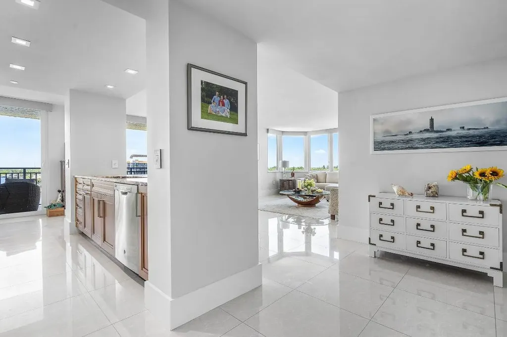 3912 S Ocean Boulevard Highland Beach FL 33487