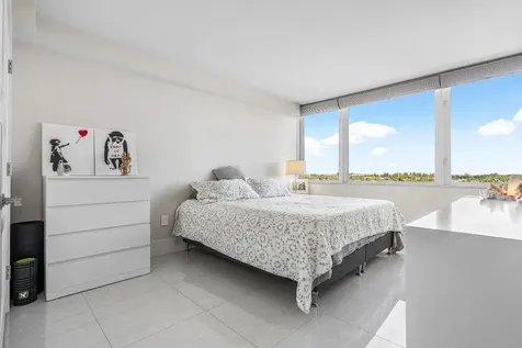 3912 S Ocean Boulevard Highland Beach FL 33487