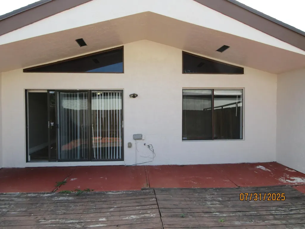 1760 NW 72nd Avenue Plantation FL 33313