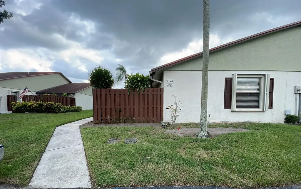 3780 Lace Vine Lane Boynton Beach FL 33436