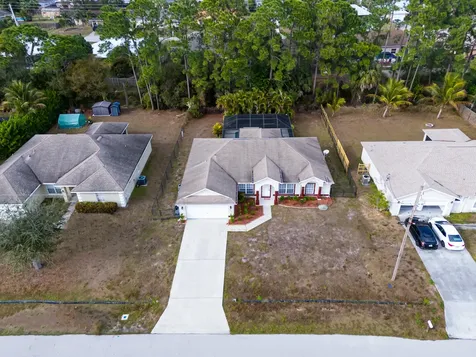 1331 SW Ingrassina Avenue Port St Lucie FL 34953