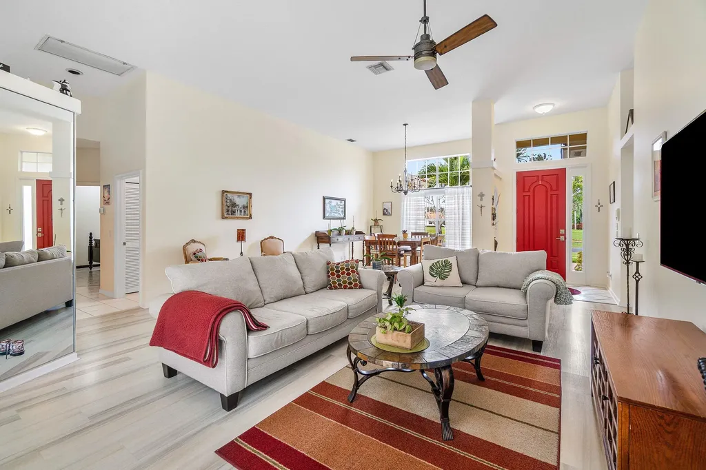 9043 Cypress Hollow Drive Palm Beach Gardens FL 33418