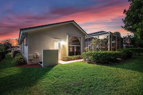 9043 Cypress Hollow Drive Palm Beach Gardens FL 33418