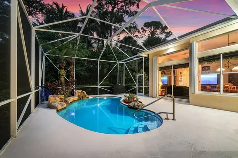 9043 Cypress Hollow Drive Palm Beach Gardens FL 33418