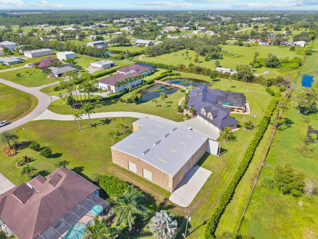 3561 Downwind Lane North Fort Myers FL 33917