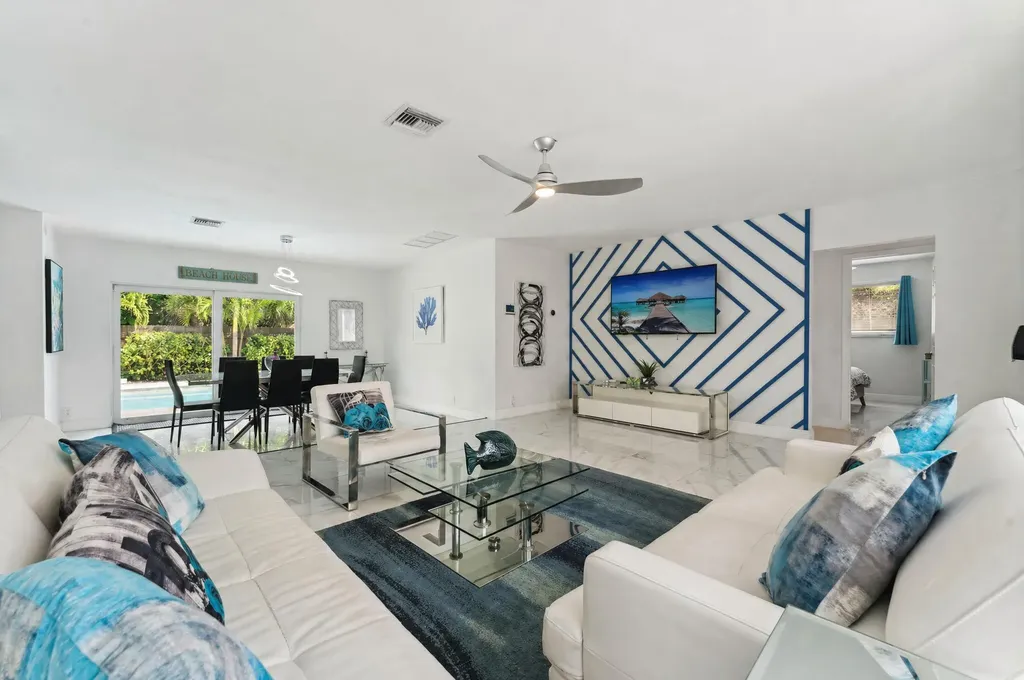 1243 Garfield Street Hollywood FL 33019