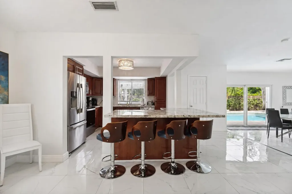 1243 Garfield Street Hollywood FL 33019