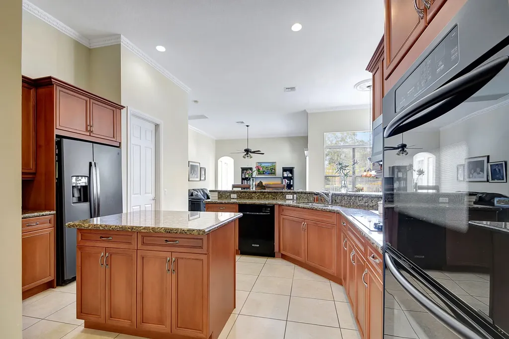 8123 Woodslanding Trail West Palm Beach FL 33411