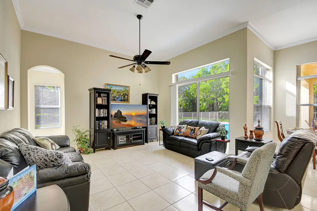 8123 Woodslanding Trail West Palm Beach FL 33411