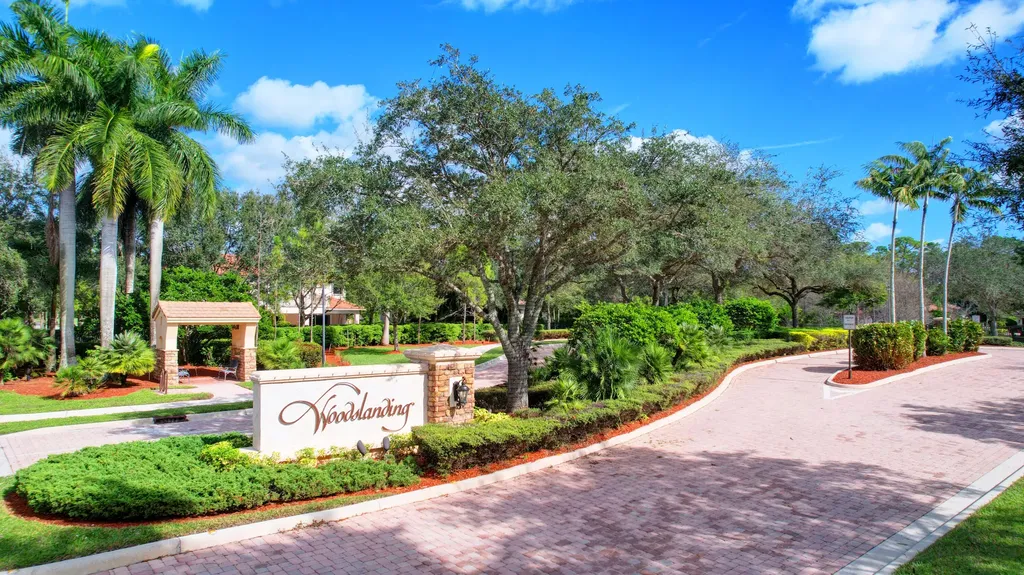 8123 Woodslanding Trail West Palm Beach FL 33411