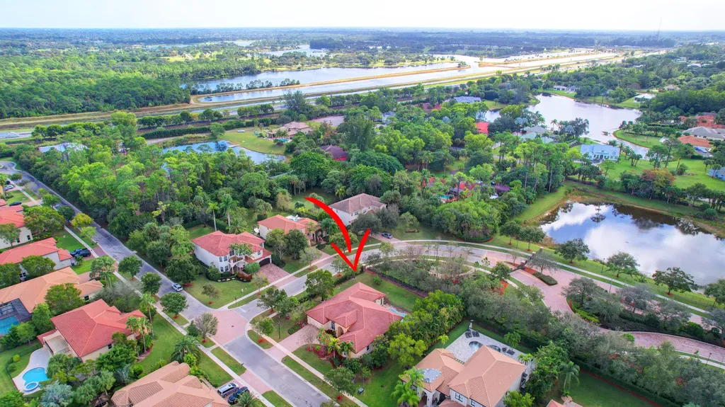 8123 Woodslanding Trail West Palm Beach FL 33411