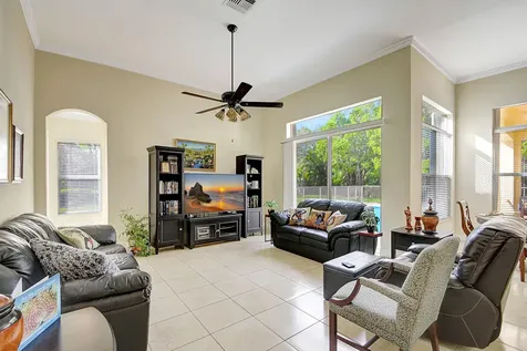 8123 Woodslanding Trail West Palm Beach FL 33411