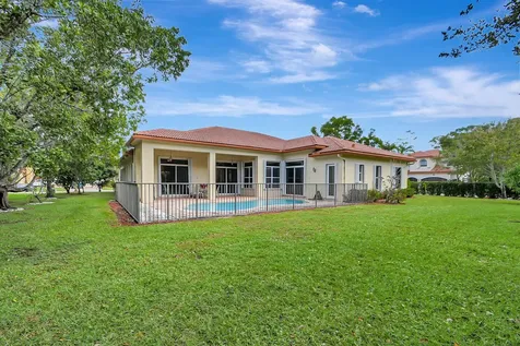 8123 Woodslanding Trail West Palm Beach FL 33411
