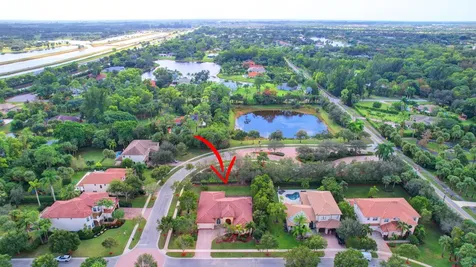 8123 Woodslanding Trail West Palm Beach FL 33411