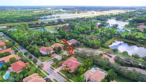 8123 Woodslanding Trail West Palm Beach FL 33411