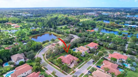 8123 Woodslanding Trail West Palm Beach FL 33411