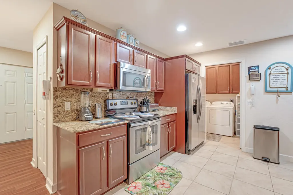 32 Oro Grande Way Port St Lucie FL 34952