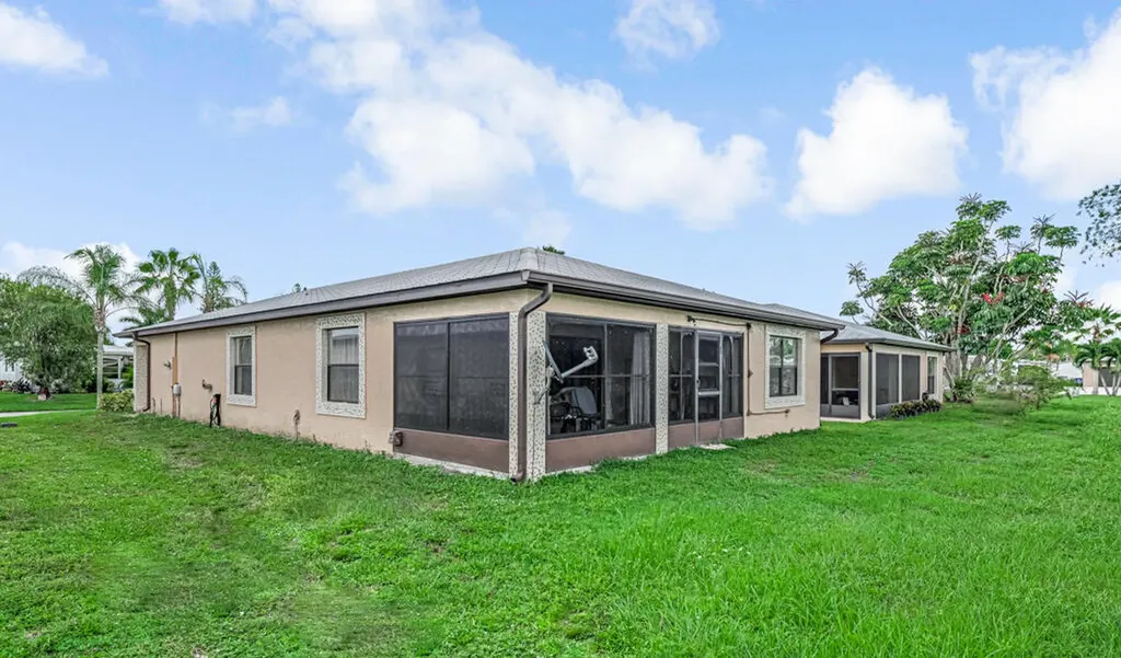 32 Oro Grande Way Port St Lucie FL 34952