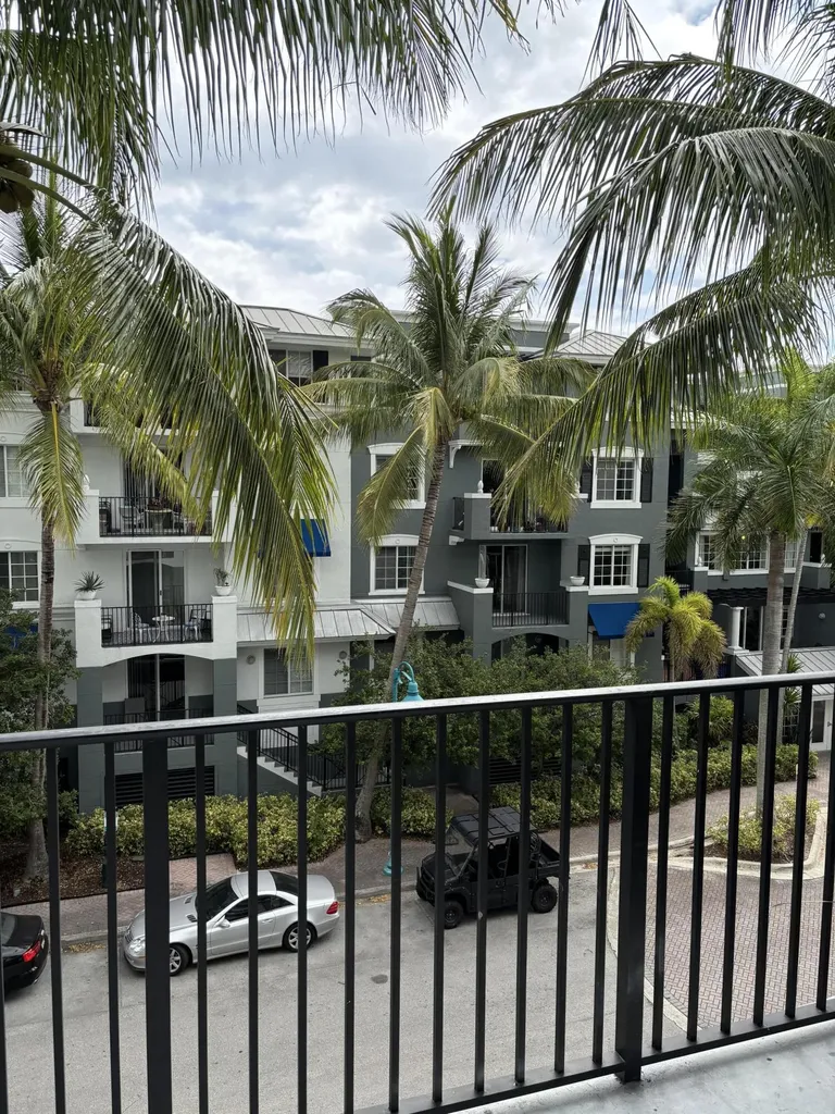 250 NE 3rd Avenue Delray Beach FL 33444