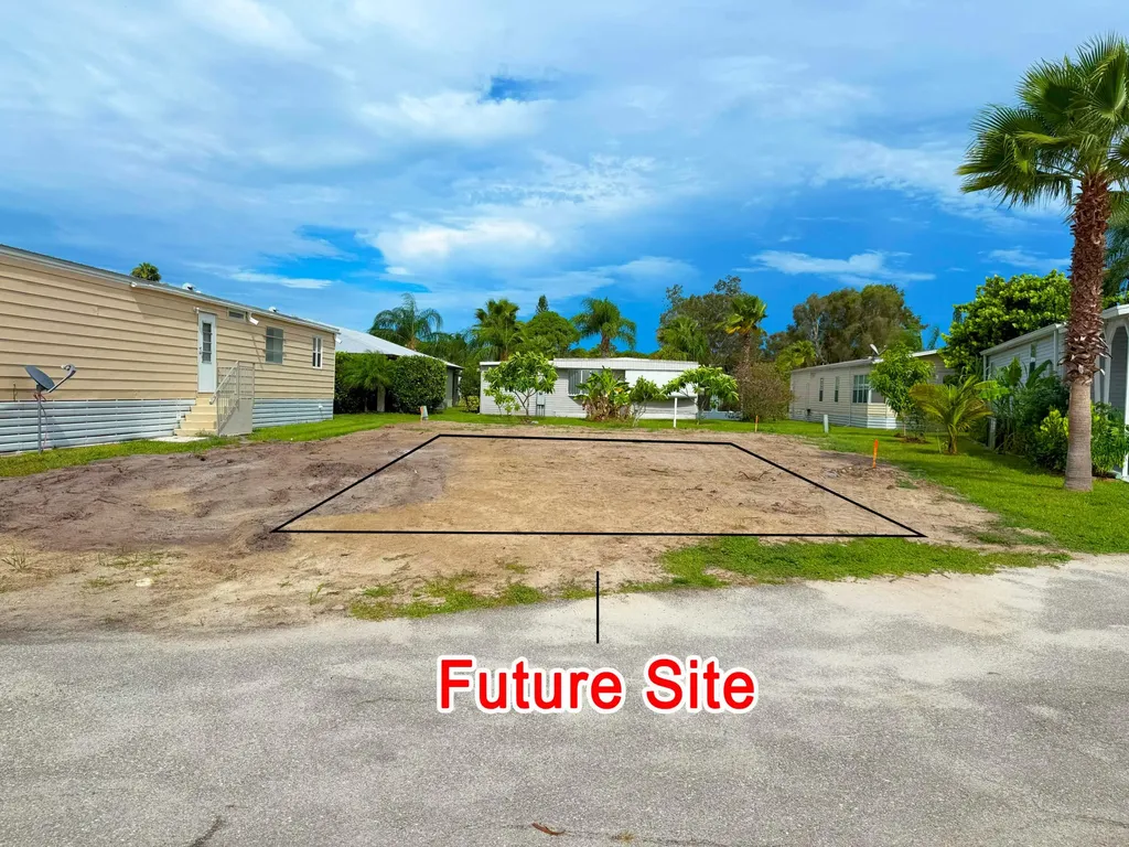 12 Los Gatos Lane Port St Lucie FL 34952