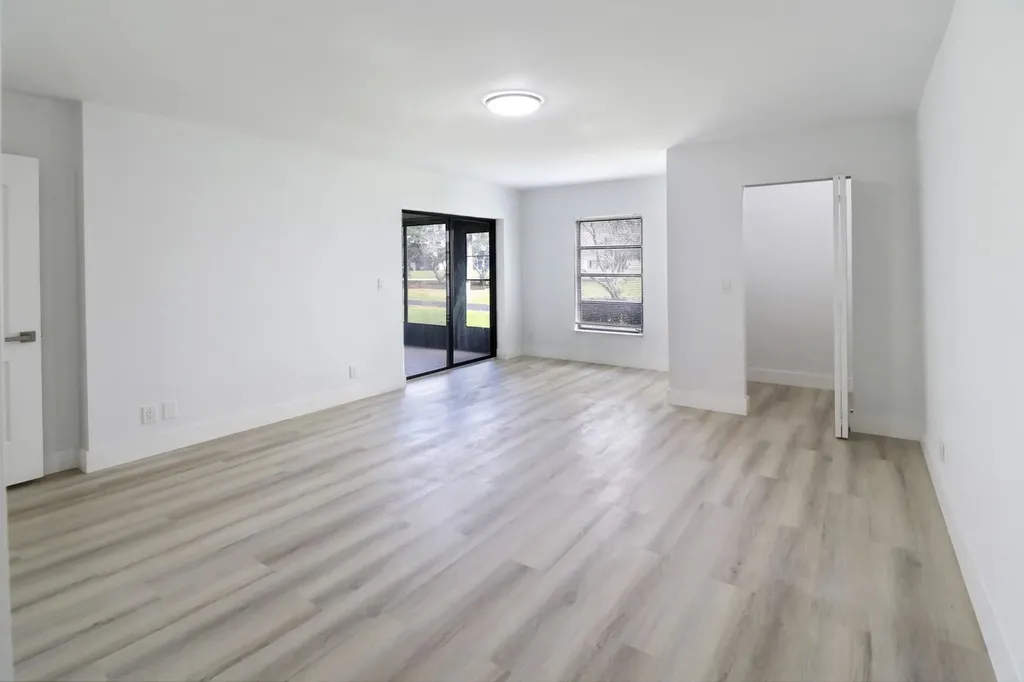 7270 Ashford Place Delray Beach FL 33446