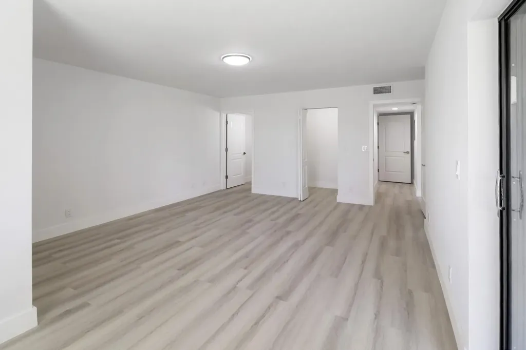 7270 Ashford Place Delray Beach FL 33446